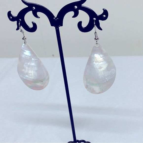 Vintage Mother of Pearl Shell Tear Drop Earrings 2.5” Gorgeous - Picture 2 of 5